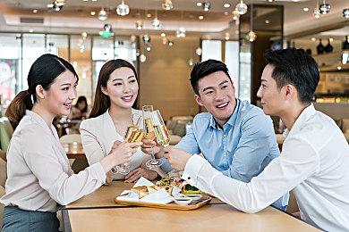 经典MMO精神续作《卡米洛：解放》确认明年末推出